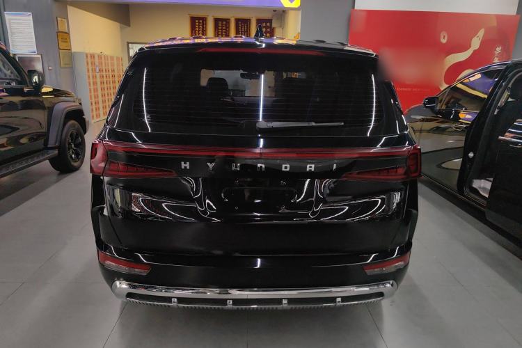 Used Hyundai Custo 2024 270TGDi LUX Prestige Edition Exterior 4