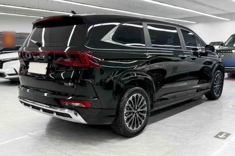 Used Hyundai Custo 2024 270TGDi LUX Prestige Edition Exterior 4