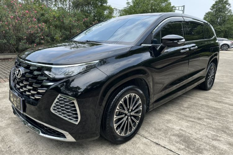 Used Hyundai Custo 2024 270TGDi LUX Prestige Edition Exterior 8