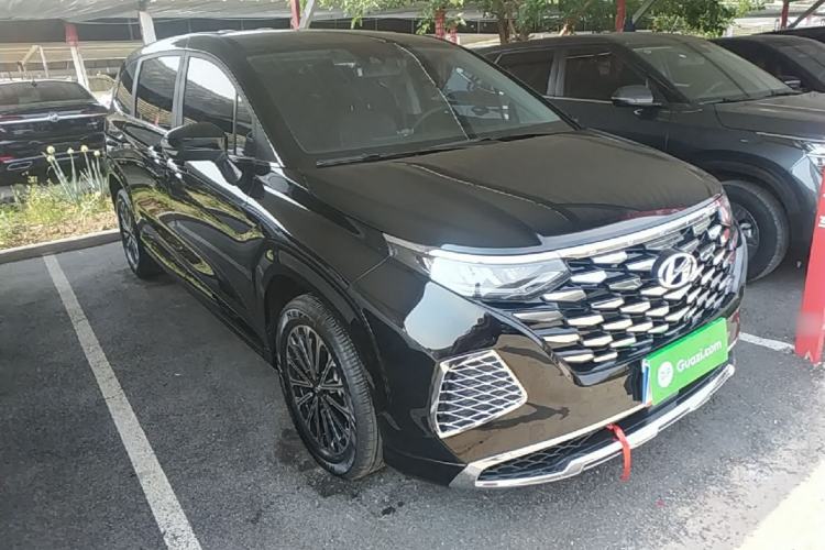 Used Hyundai Custo 2024 270TGDi LUX Prestige Edition Front Right 45 Deg