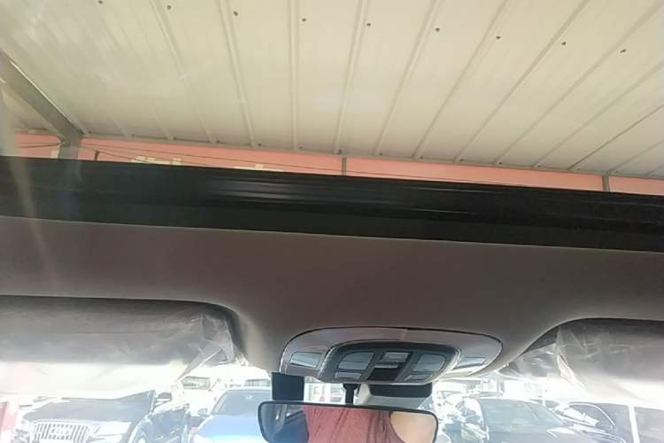 Used Hyundai Custo 2024 270TGDi LUX Prestige Edition Headliner