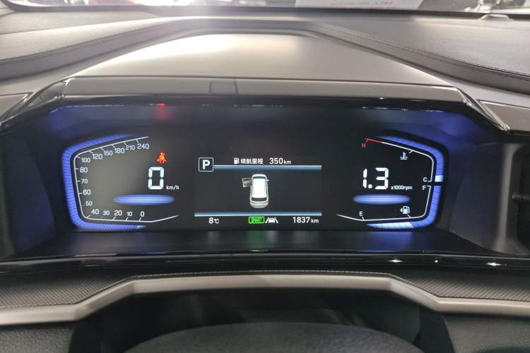 Used Hyundai Custo 2024 270TGDi LUX Prestige Edition Instrument Cluster