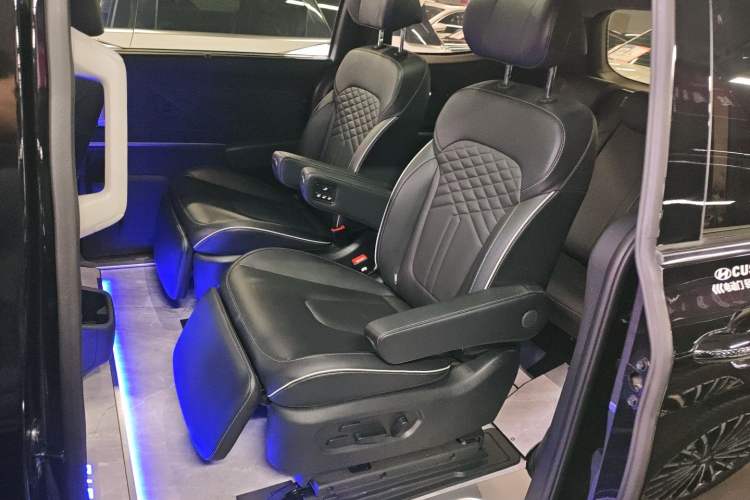 Used Hyundai Custo 2024 270TGDi TOP Smart Luxury Flagship Edition Interior 2