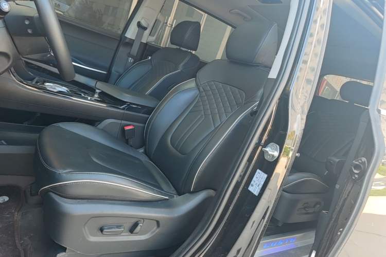 Used Hyundai Custo 2024 270TGDi TOP Smart Luxury Flagship Edition Left Front Seat