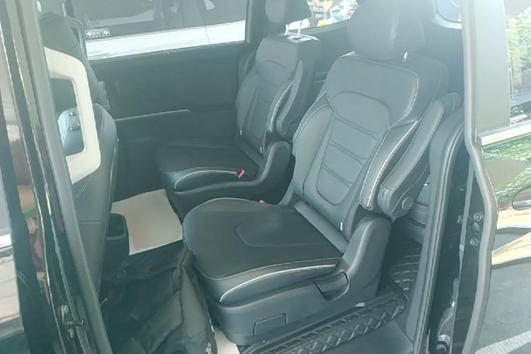 Used Hyundai Custo 2024 270TGDi LUX Prestige Edition Left Rear Seat