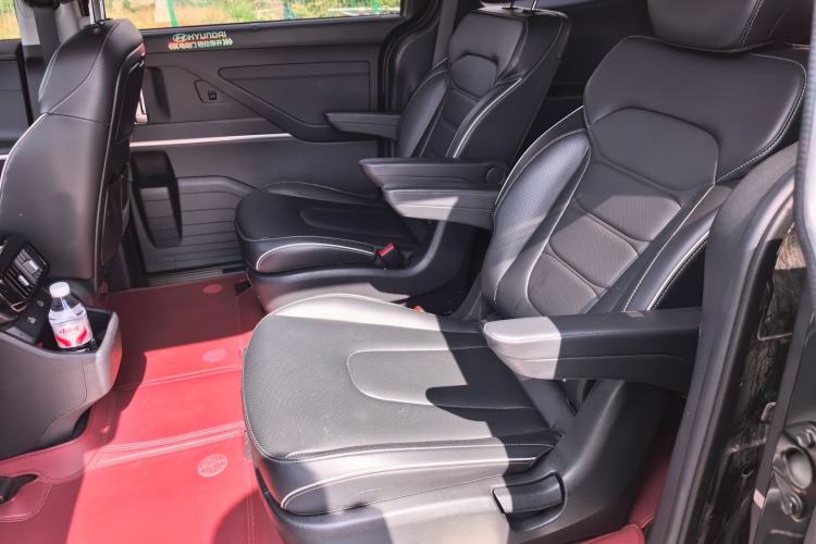 Used Hyundai Custo 2024 270TGDi LUX Prestige Edition Left Rear Seat