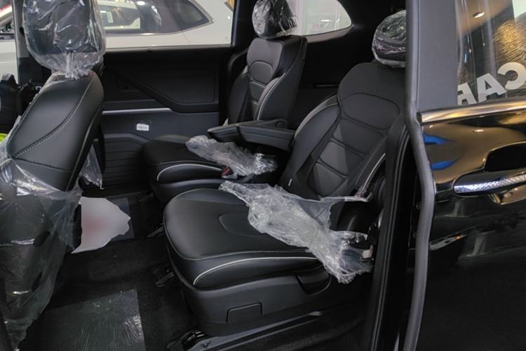 Used Hyundai Custo 2024 270TGDi LUX Prestige Edition Left Rear Seat