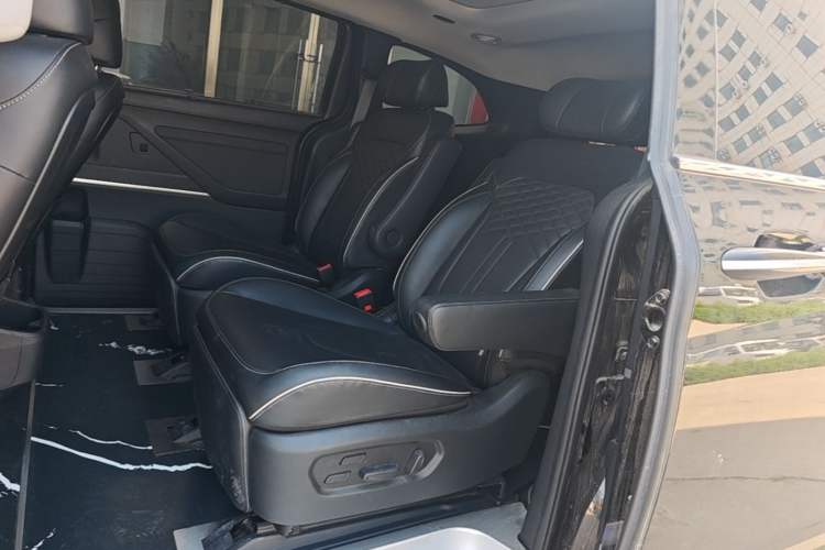 Used Hyundai Custo 2024 270TGDi TOP Smart Luxury Flagship Edition Left Rear Seat