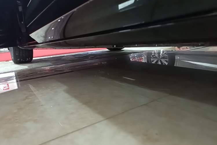 Used Hyundai Custo 2024 270TGDi LUX Prestige Edition Left Side Sill