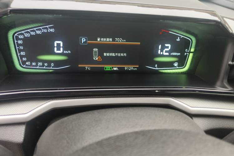 Used Hyundai Custo 2024 270TGDi LUX Prestige Edition Odometer Close Up
