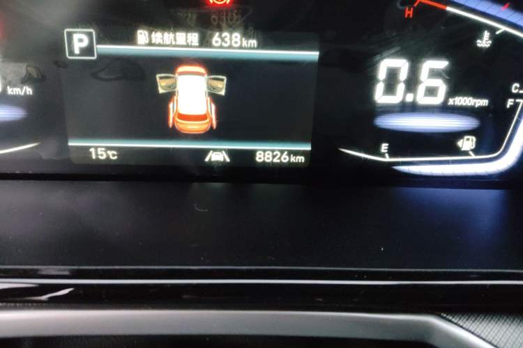 Used Hyundai Custo 2024 270TGDi LUX Prestige Edition Odometer Close Up