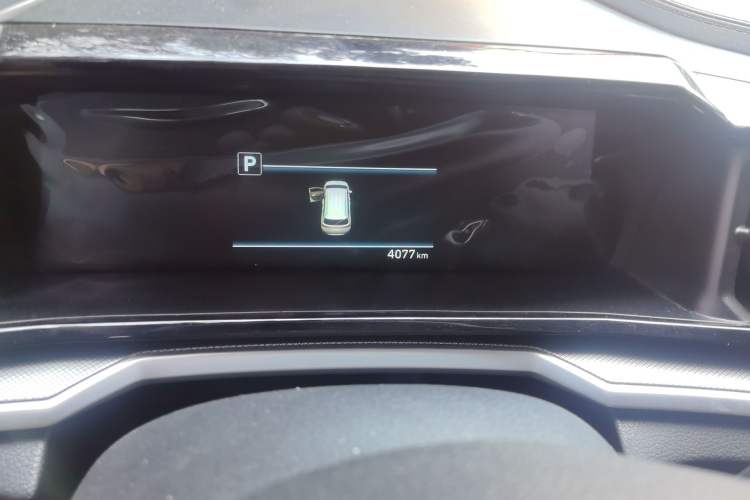 Used Hyundai Custo 2024 270TGDi LUX Prestige Edition Odometer Close Up