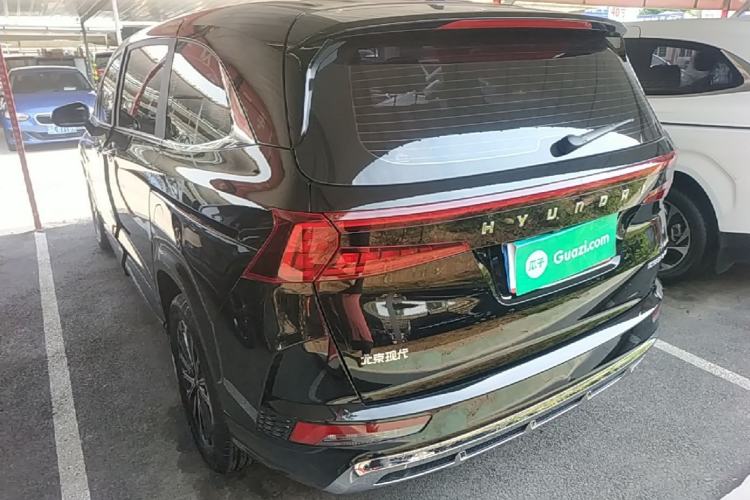 Used Hyundai Custo 2024 270TGDi LUX Prestige Edition Rear Left 45 Deg