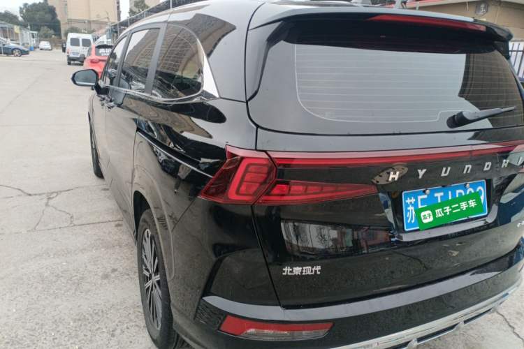 Used Hyundai Custo 2024 270TGDi LUX Prestige Edition Rear Left 45 Deg