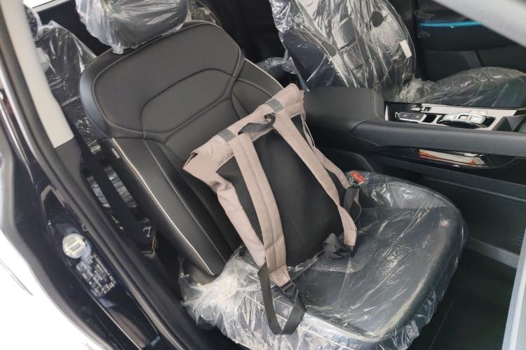 Used Hyundai Custo 2024 270TGDi LUX Prestige Edition Right Front Seat