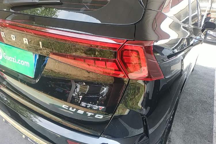 Used Hyundai Custo 2024 270TGDi LUX Prestige Edition Right Rear Taillight