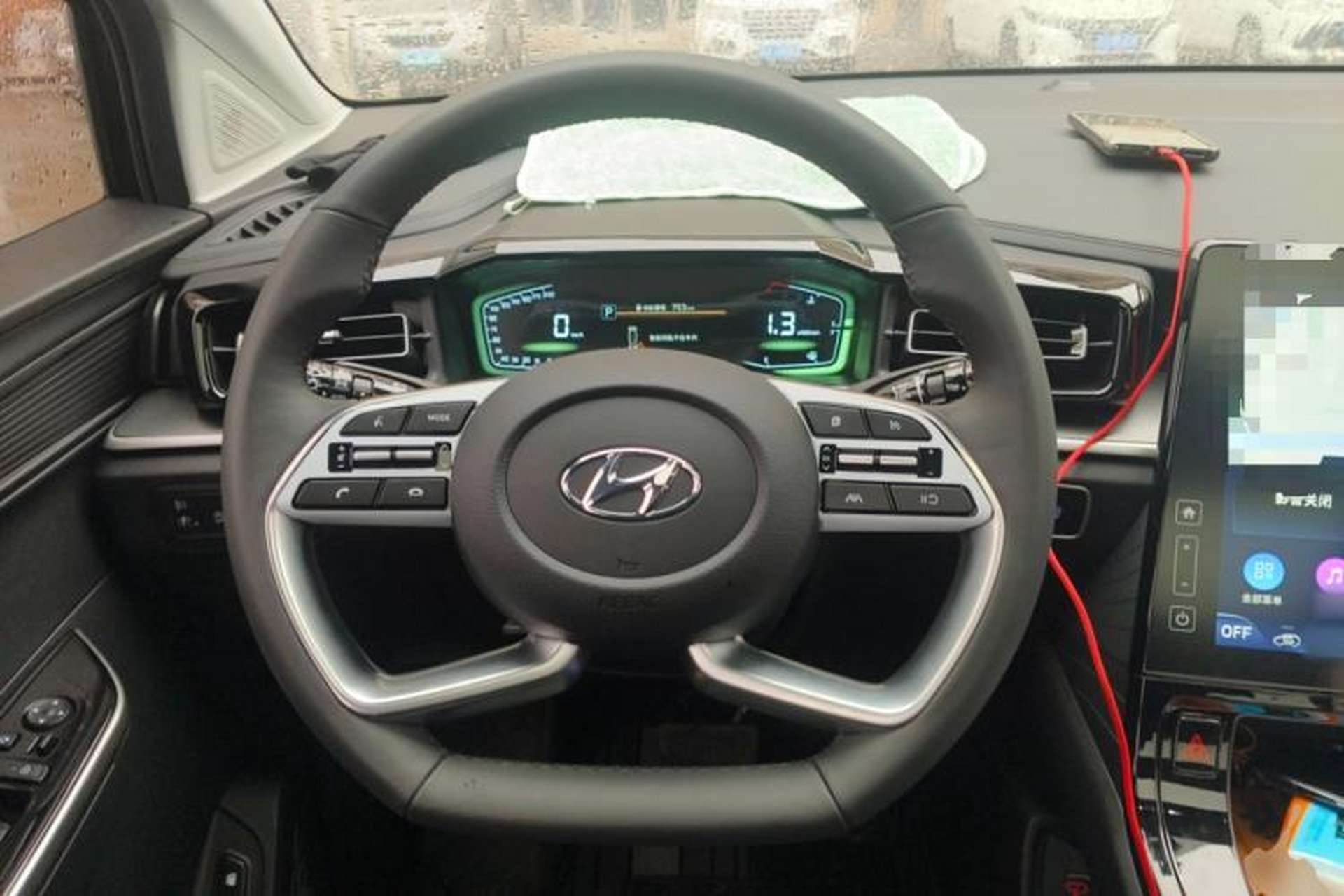 Used Hyundai Custo 2024 270TGDi LUX Prestige Edition Steering Wheel