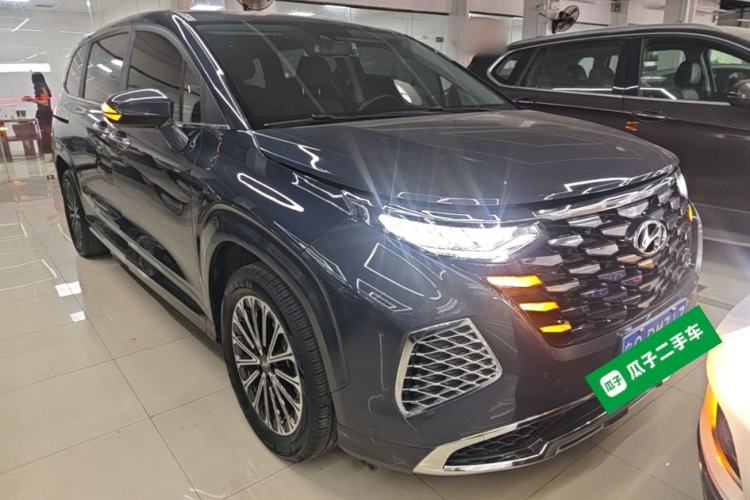 Used Hyundai Custo 2024 270TGDi LUX Prestige Edition Front Right 45 Deg