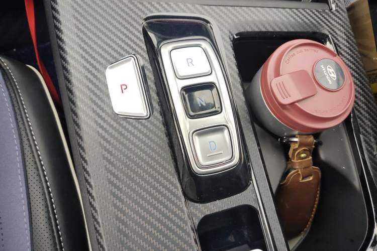 Used Hyundai Custo 2024 270TGDi TOP Smart Luxury Flagship Edition Gear Lever