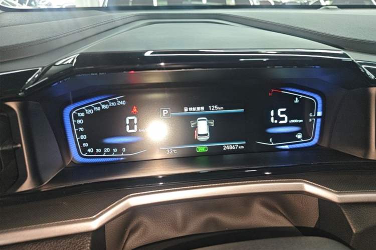 Used Hyundai Custo 2024 270TGDi LUX Prestige Edition Instrument Cluster