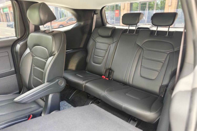 Used Hyundai Custo 2024 270TGDi LUX Prestige Edition Interior 8