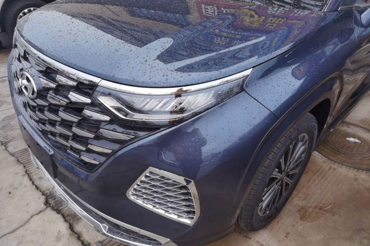 Used Hyundai Custo 2024 270TGDi LUX Prestige Edition Left Front Headlight