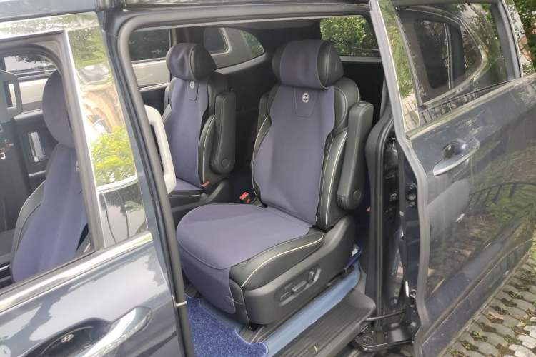 Used Hyundai Custo 2024 270TGDi TOP Smart Luxury Flagship Edition Left Rear Seat