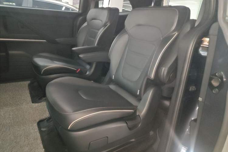 Used Hyundai Custo 2024 270TGDi LUX Prestige Edition Left Rear Seat