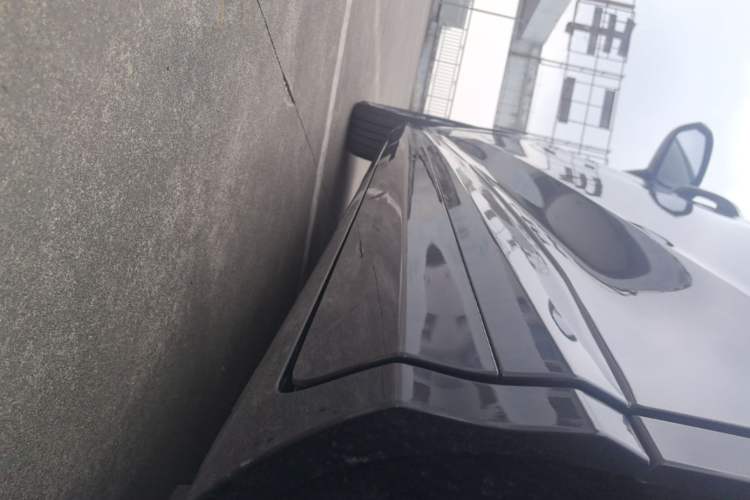 Used Hyundai Custo 2024 270TGDi LUX Prestige Edition Left Side Sill