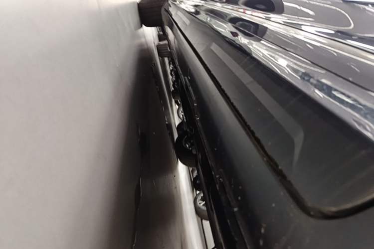Used Hyundai Custo 2024 270TGDi LUX Prestige Edition Left Side Sill