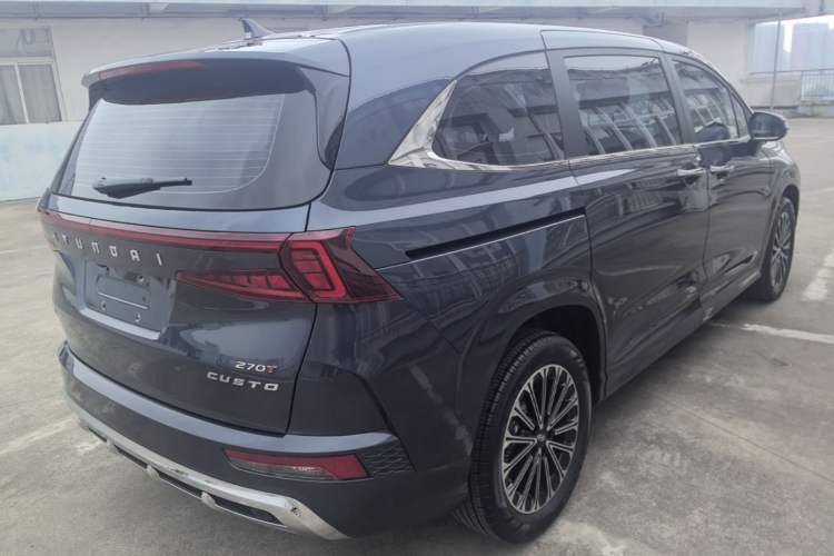 Used Hyundai Custo 2024 270TGDi LUX Prestige Edition Rear Right 45 Deg