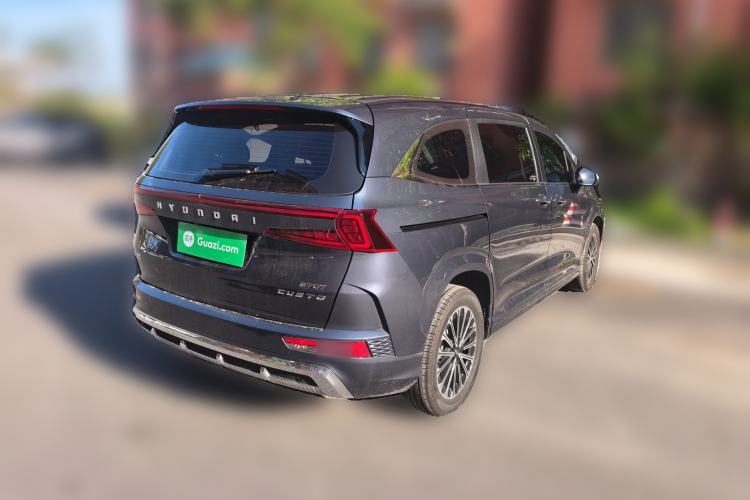 Used Hyundai Custo 2024 270TGDi LUX Prestige Edition Rear Right 45 Deg