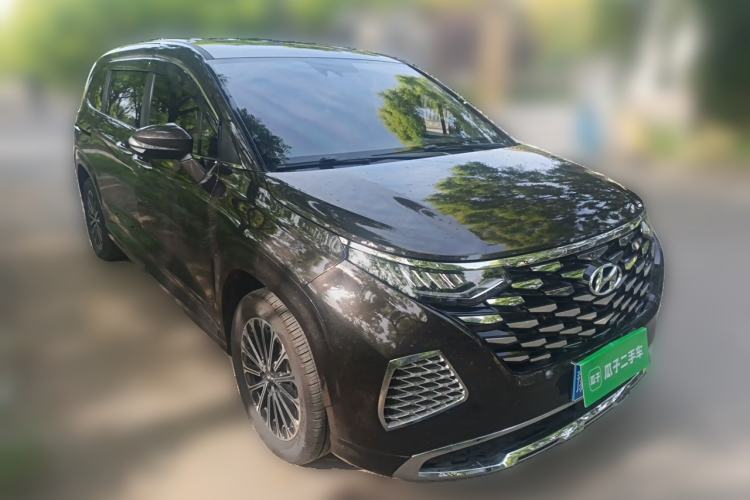 Used Hyundai Custo 2024 270TGDi LUX Prestige Edition Front Right 45 Deg