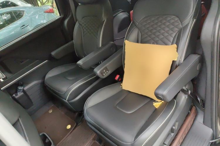 Used Hyundai Custo 2024 380TGDi TOP Premium SmartCare Flagship Edition Interior 4