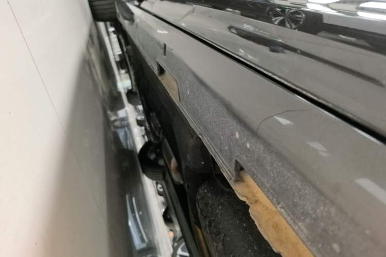 Used Hyundai Custo 2024 270TGDi LUX Prestige Edition Left Side Sill