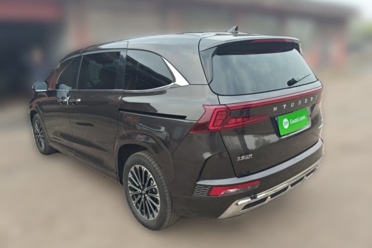 Used Hyundai Custo 2024 380TGDi LUX Premium Smart & Luxurious Edition Rear Left 45 Deg