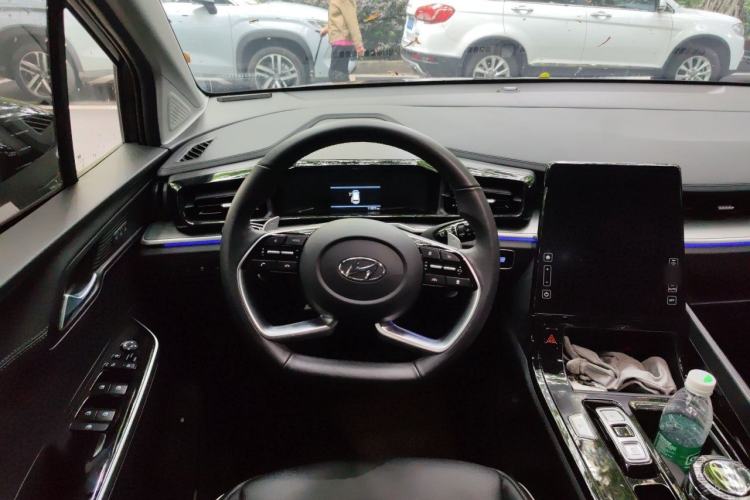 Used Hyundai Custo 2024 380TGDi TOP Premium SmartCare Flagship Edition Steering Wheel