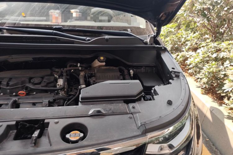 Used Hyundai Custo 2024 270TGDi LUX Prestige Edition Engine Bay Left