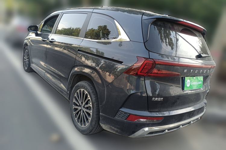 Used Hyundai Custo 2024 270TGDi LUX Prestige Edition Exterior 3
