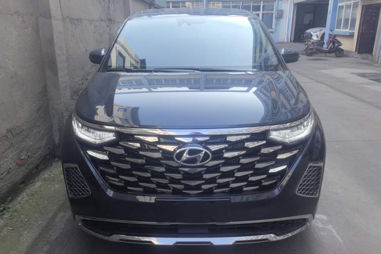 Used Hyundai Custo 2024 270TGDi LUX Prestige Edition Front