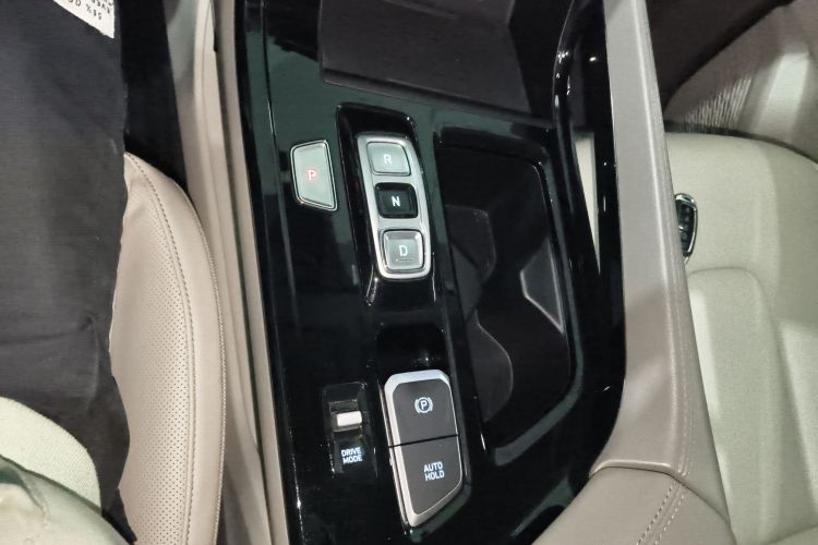 Used Hyundai Custo 2024 270TGDi TOP Smart Luxury Flagship Edition Gear Lever