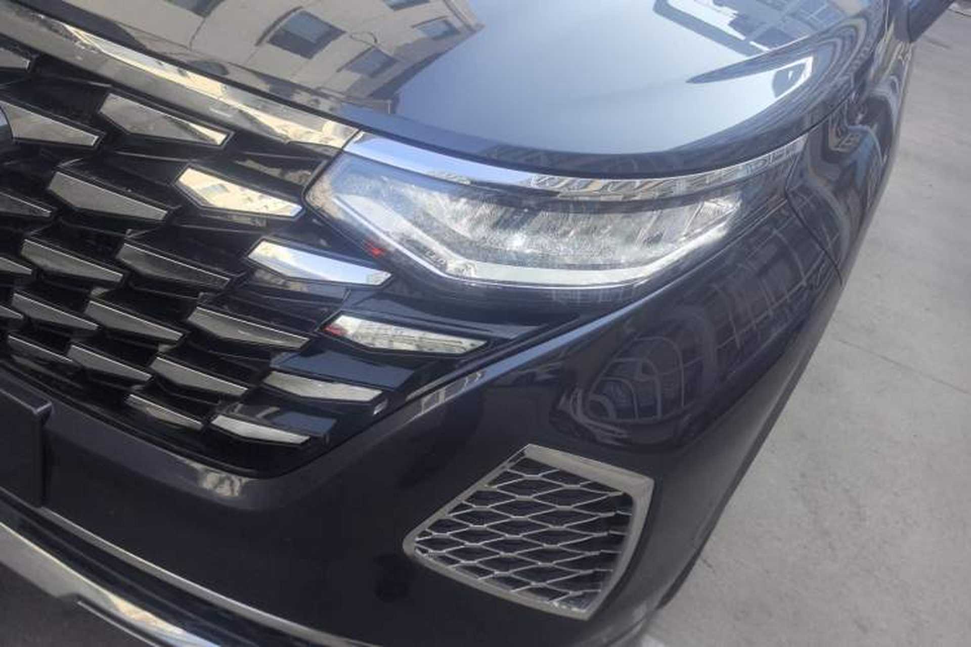 Used Hyundai Custo 2024 270TGDi LUX Prestige Edition Left Front Headlight