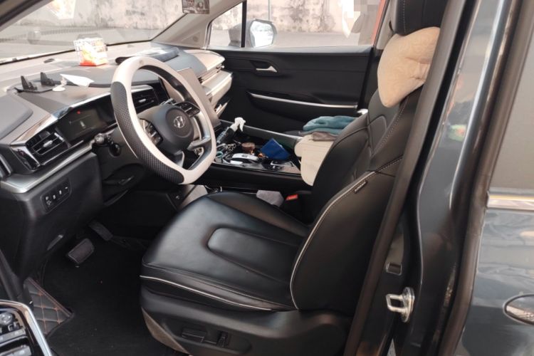 Used Hyundai Custo 2024 270TGDi LUX Prestige Edition Left Front Seat