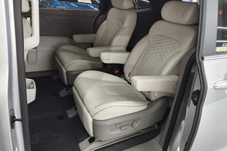 Used Hyundai Custo 2024 270TGDi TOP Smart Luxury Flagship Edition Left Rear Seat