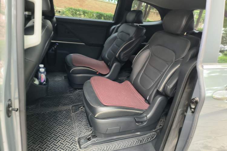 Used Hyundai Custo 2024 270TGDi LUX Prestige Edition Left Rear Seat