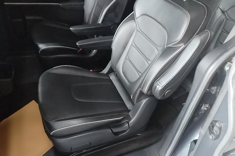 Used Hyundai Custo 2024 270TGDi LUX Prestige Edition Left Rear Seat