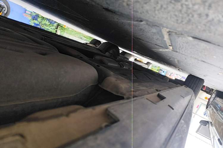 Used Hyundai Custo 2024 270TGDi LUX Prestige Edition Left Side Sill