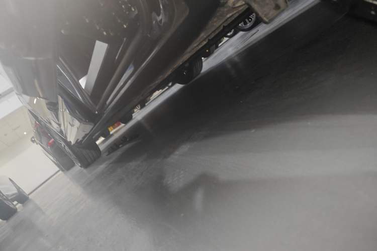 Used Hyundai Custo 2024 270TGDi LUX Prestige Edition Left Side Sill