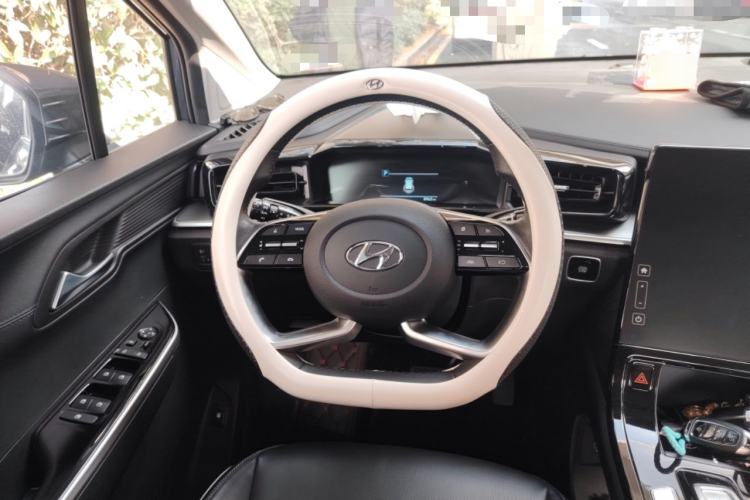 Used Hyundai Custo 2024 270TGDi LUX Prestige Edition Steering Wheel