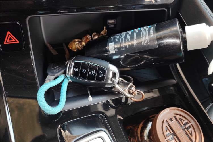 Used Hyundai Custo 2024 270TGDi LUX Prestige Edition Vehicle Key